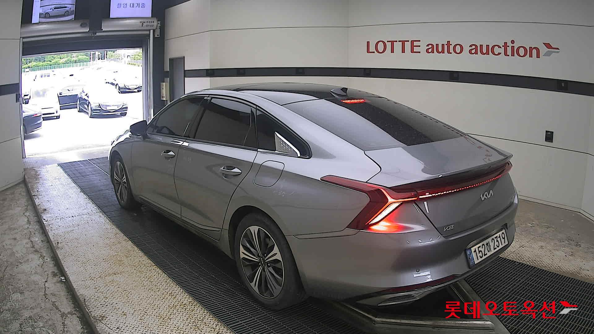 2022 - kia k8