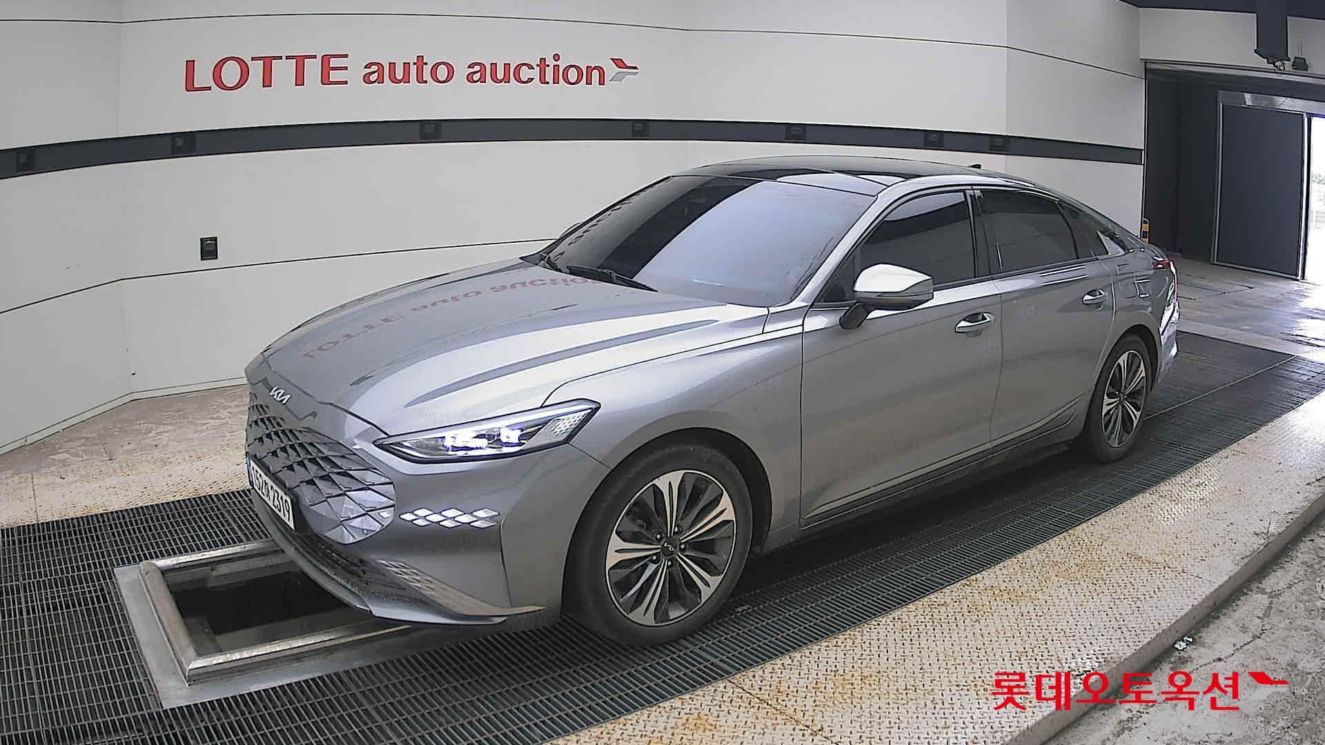 2022 - kia k8