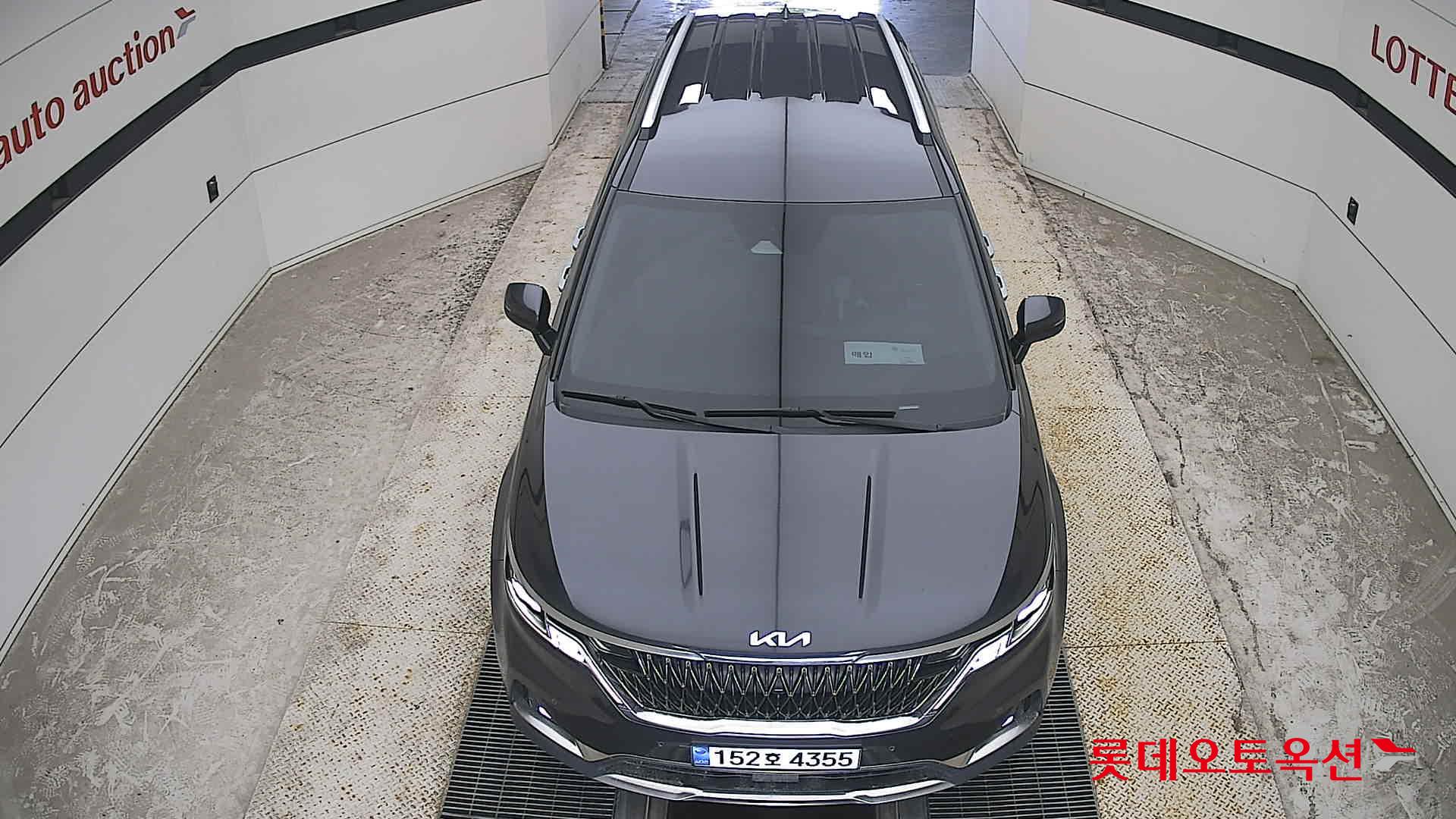 2023 - kia carnival