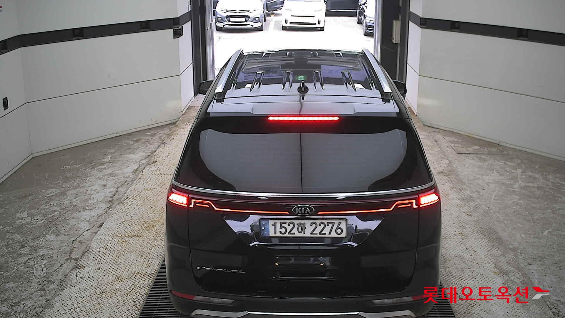 2021 - kia carnival