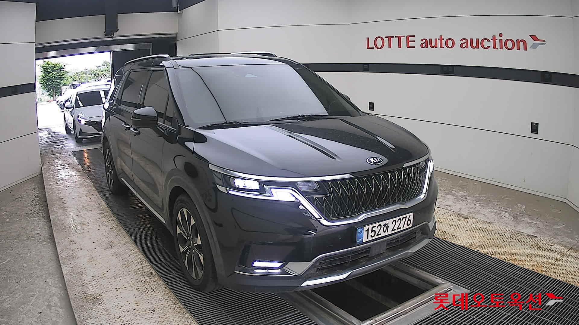 2021 - kia carnival