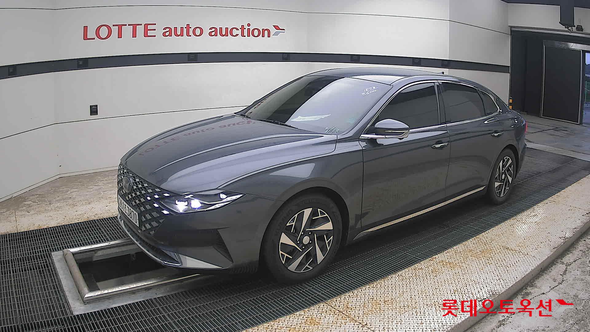 2022 - hyundai grandeur
