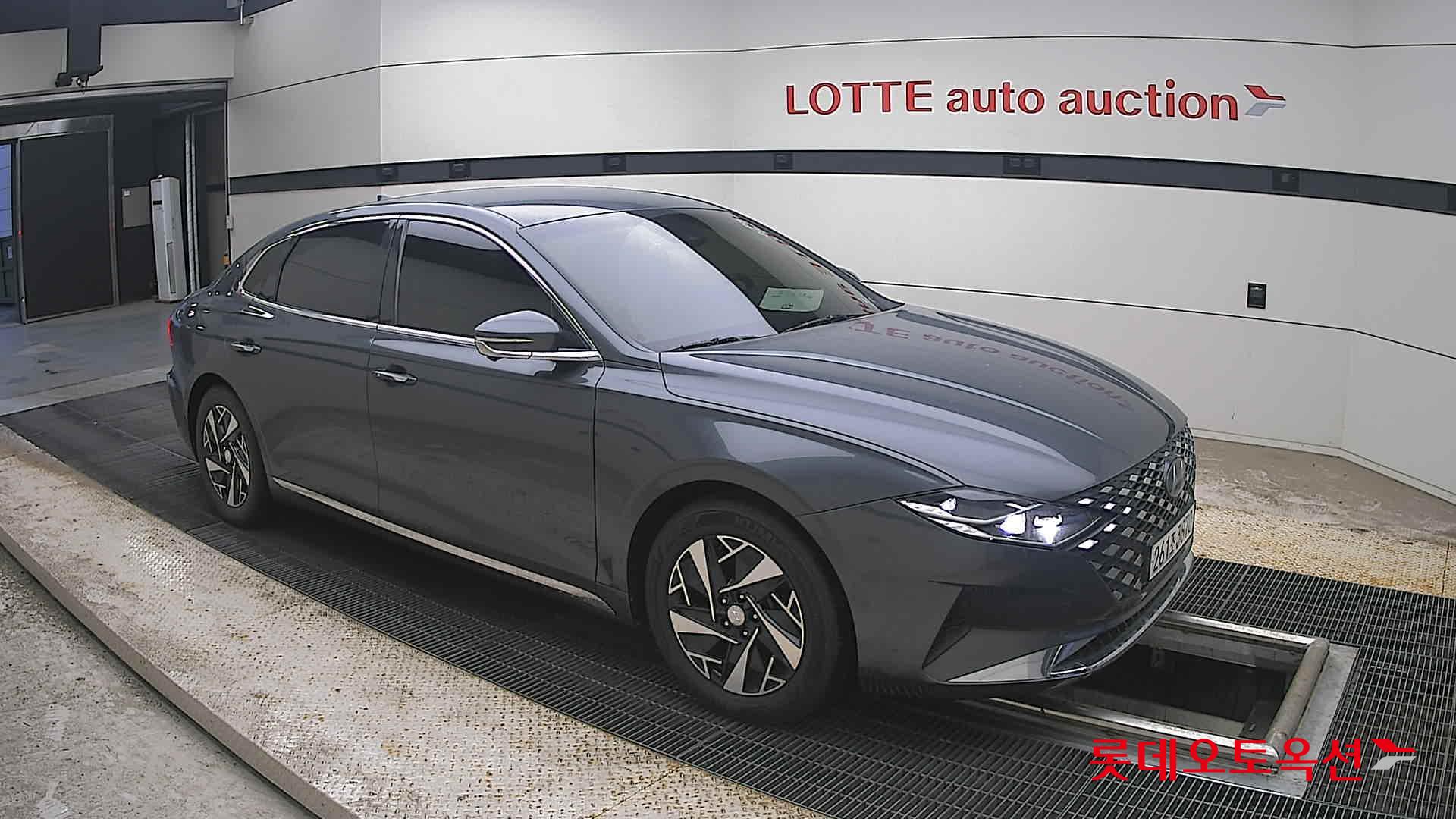 2022 - hyundai grandeur