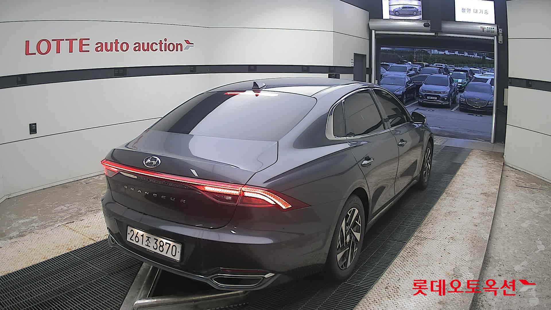 2022 - hyundai grandeur