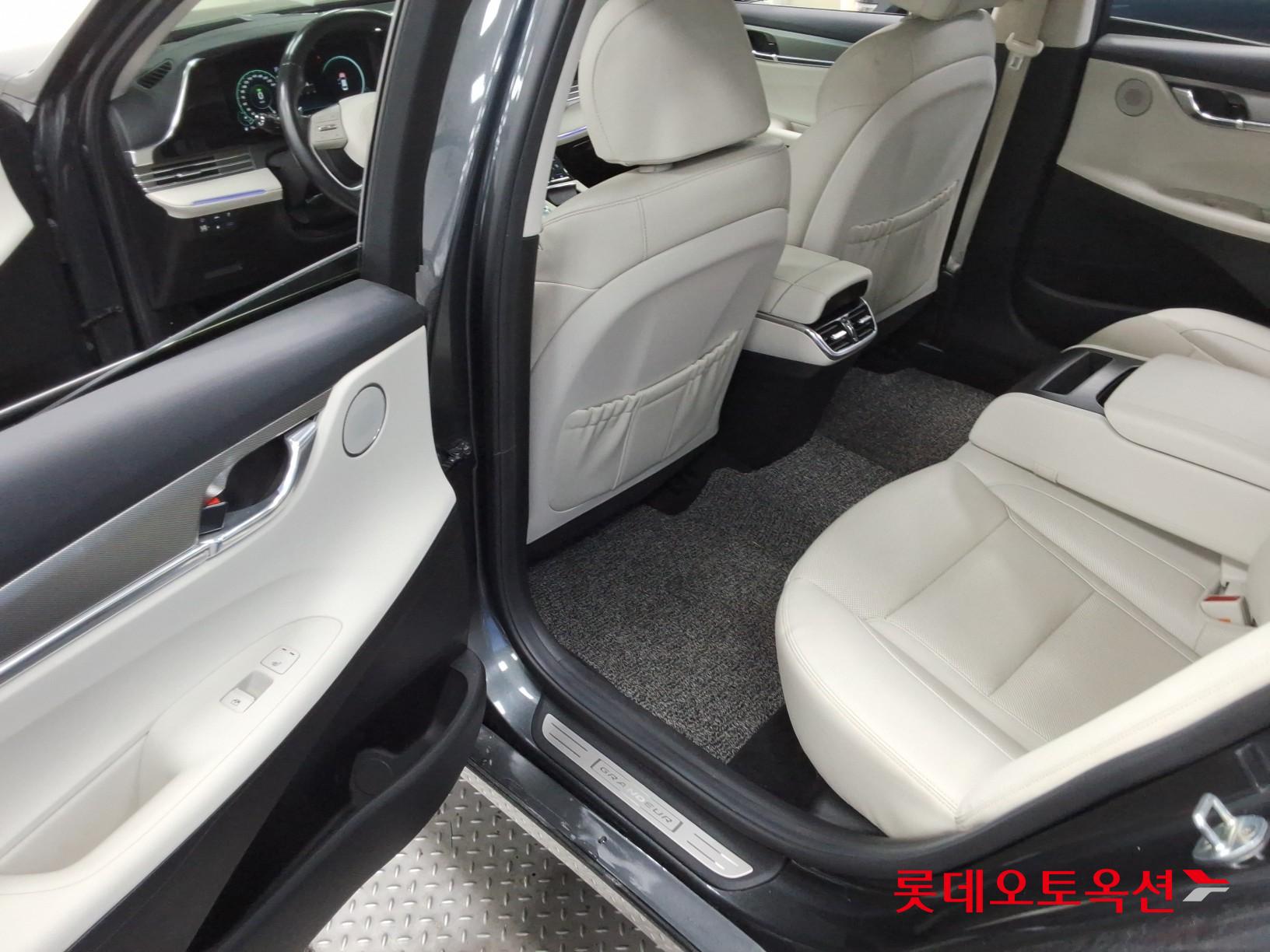 2022 - hyundai grandeur