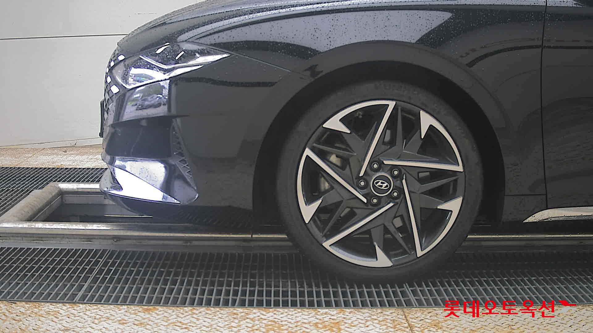 2021 - hyundai grandeur