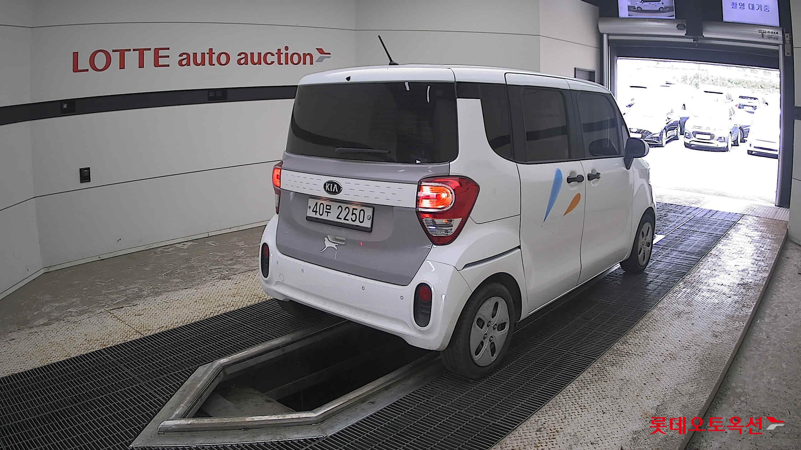 2019 - kia ray
