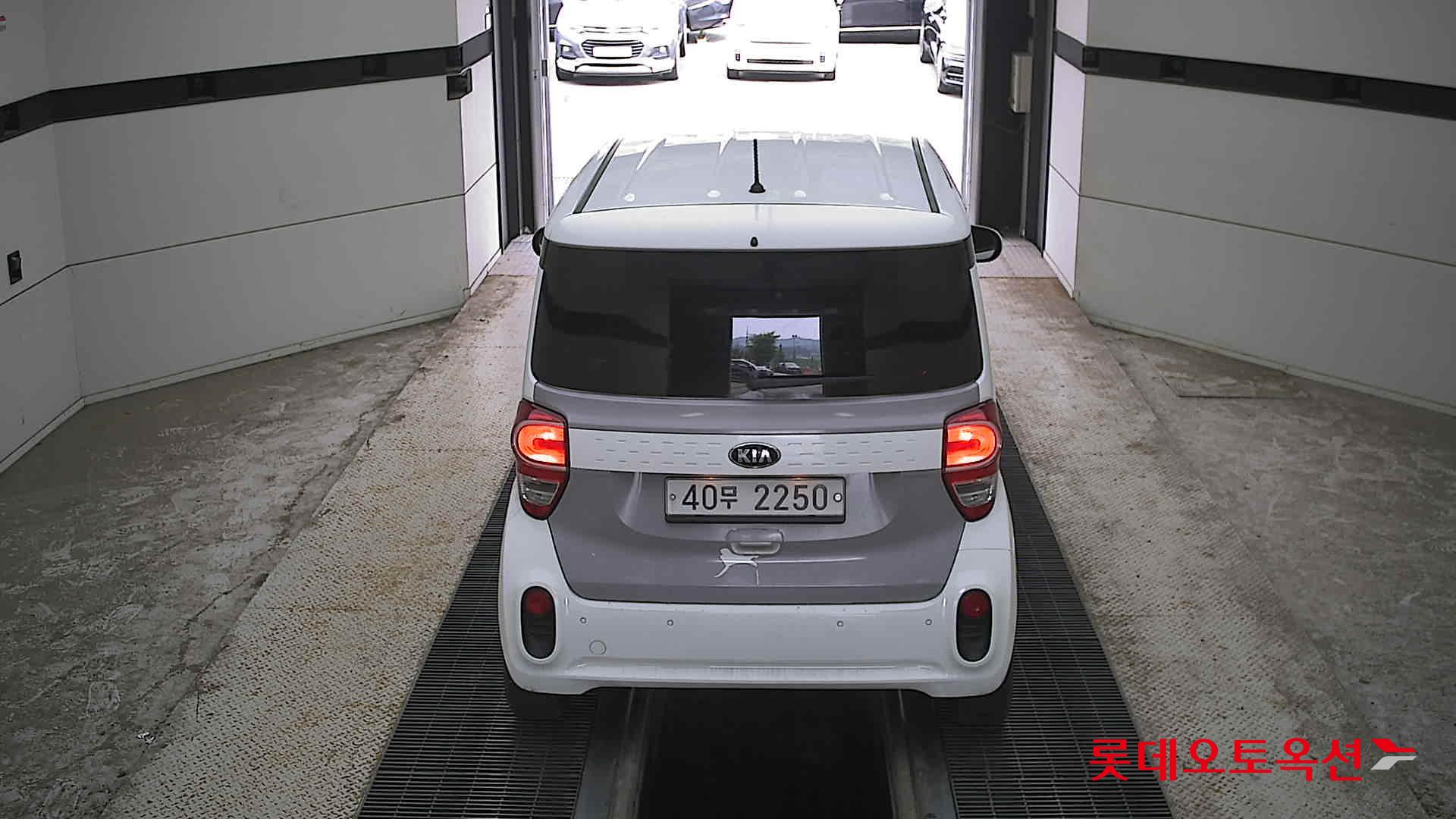 2019 - kia ray