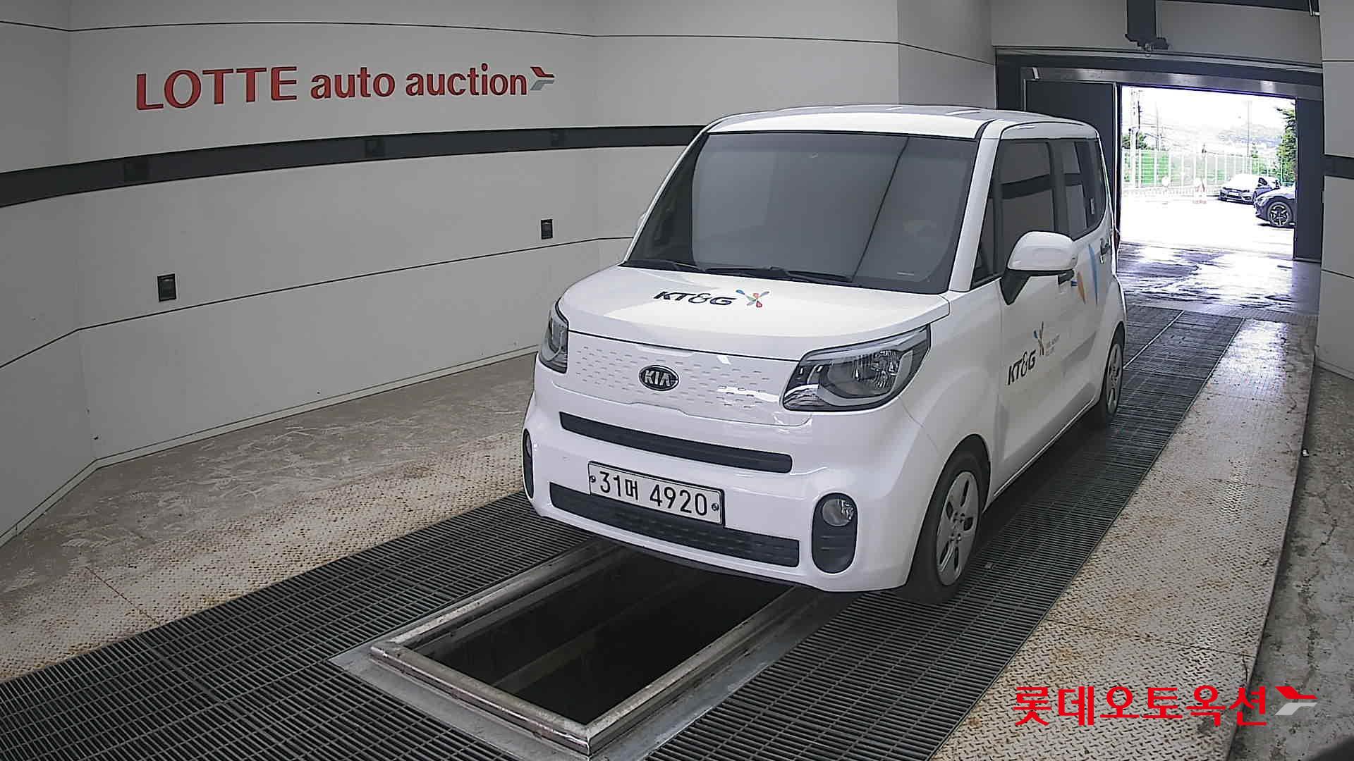 2019 - kia ray