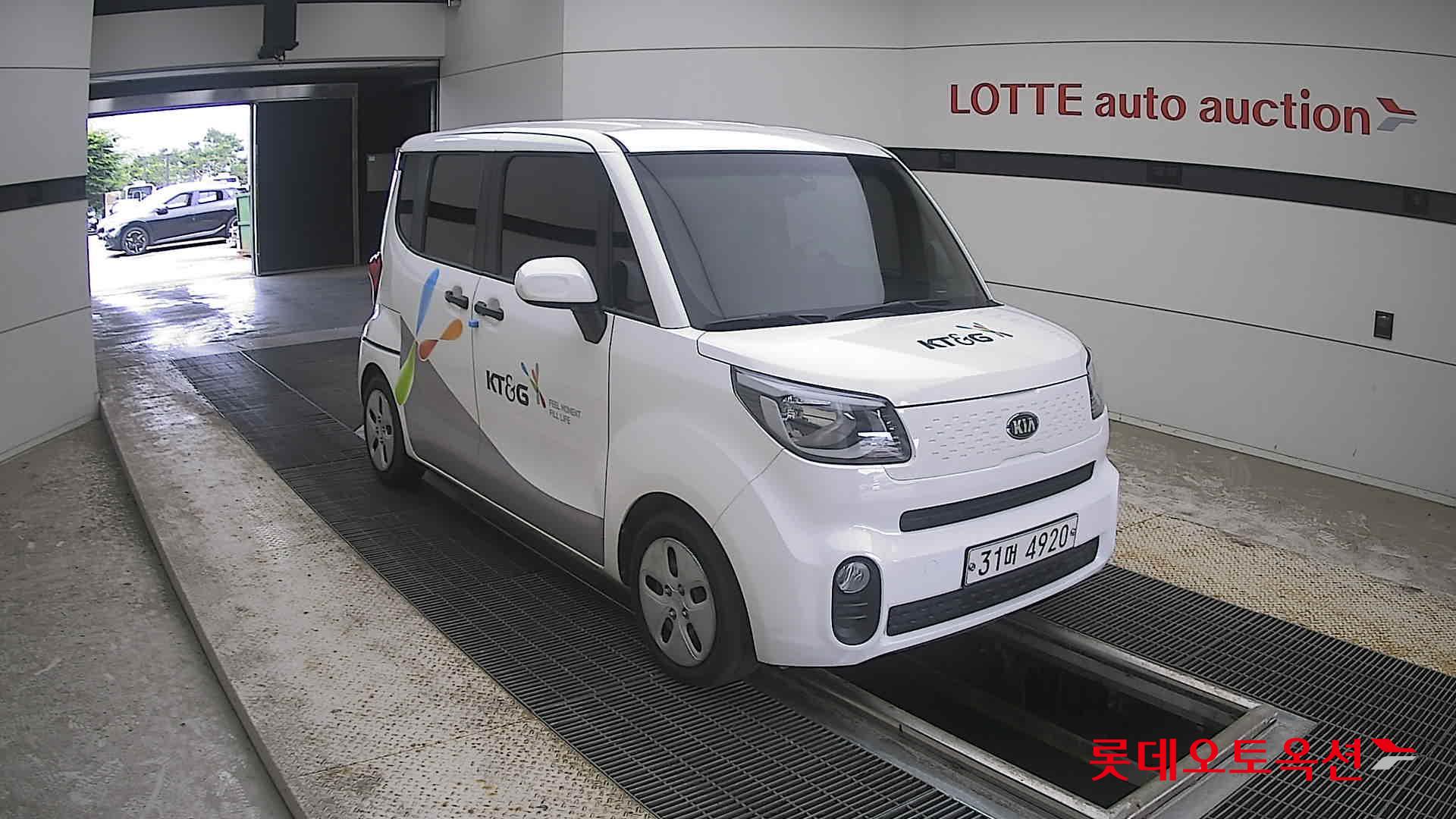 2019 - kia ray