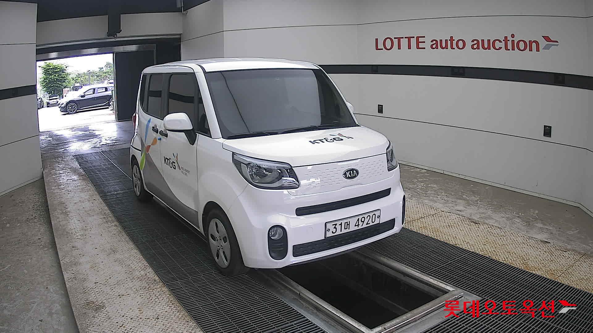 2019 - kia ray