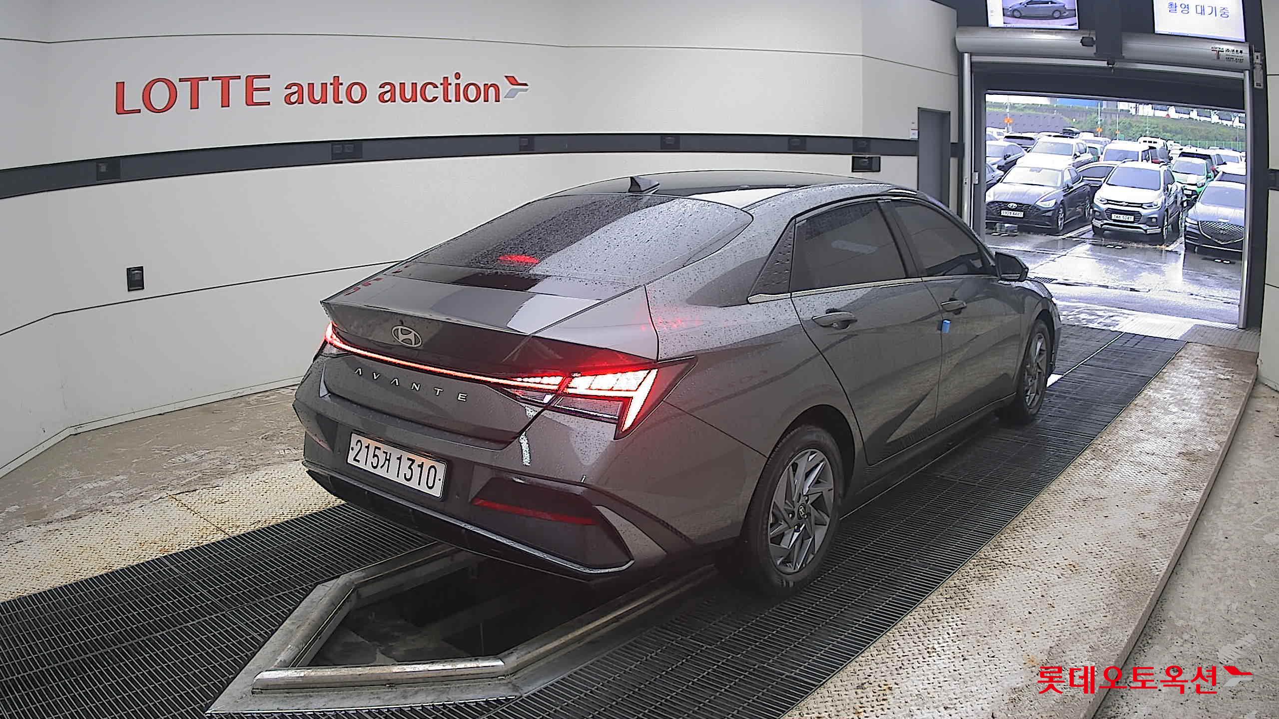2025 - hyundai avante