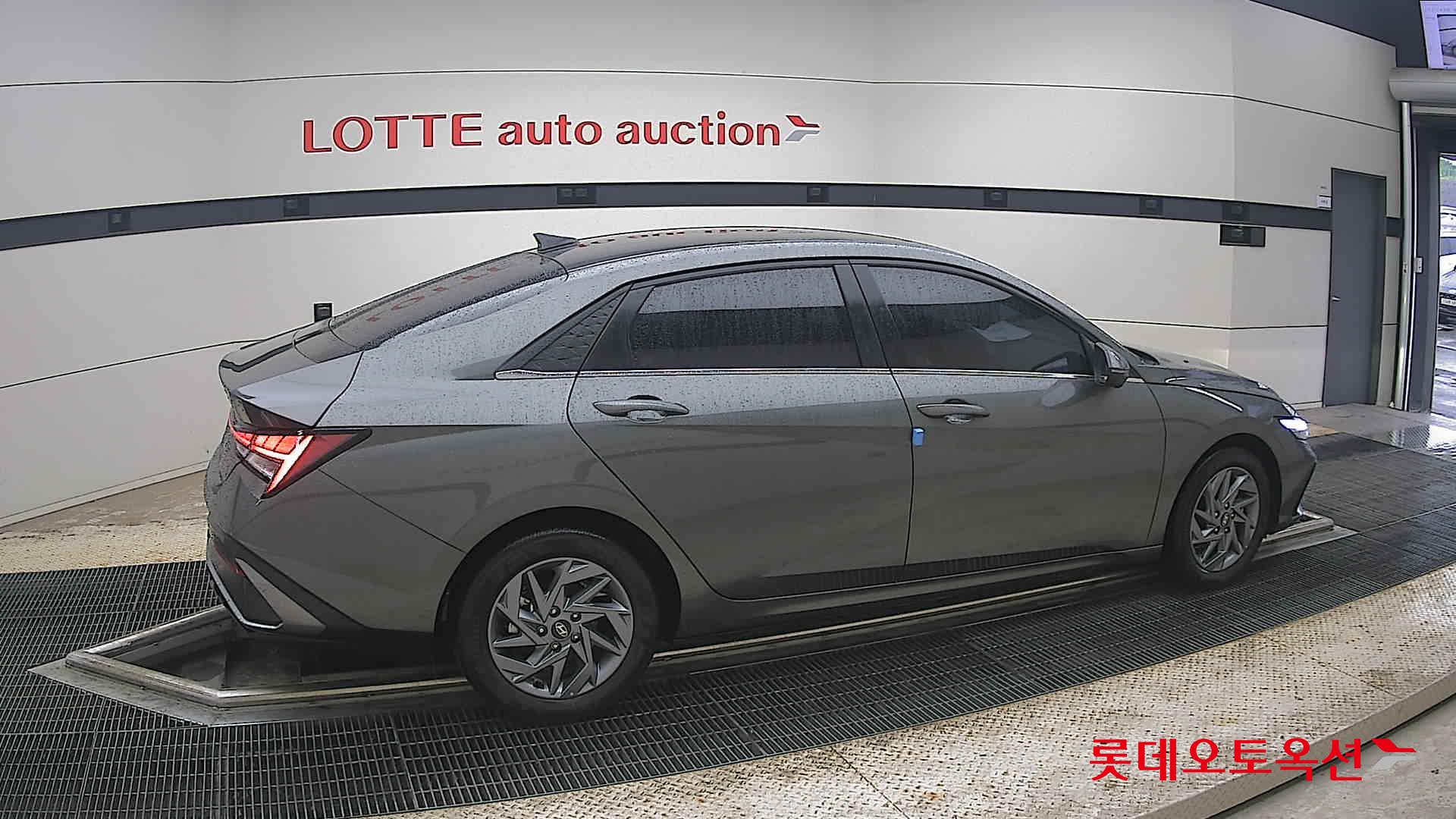 2025 - hyundai avante