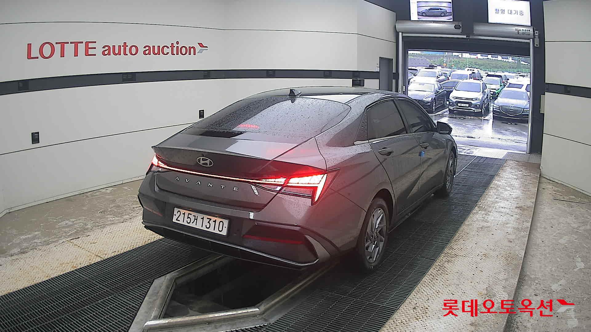 2025 - hyundai avante