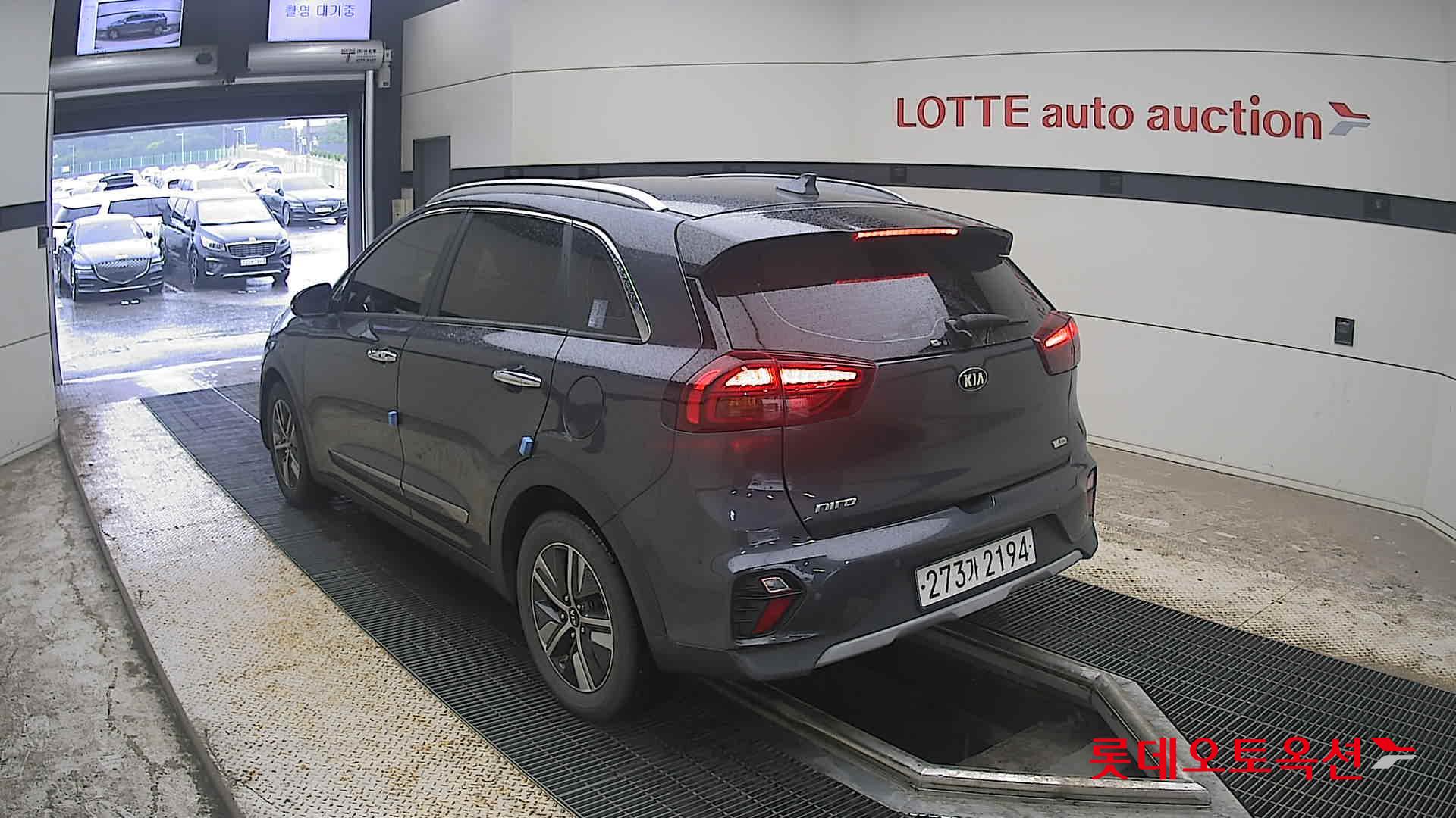 2021 - kia niro