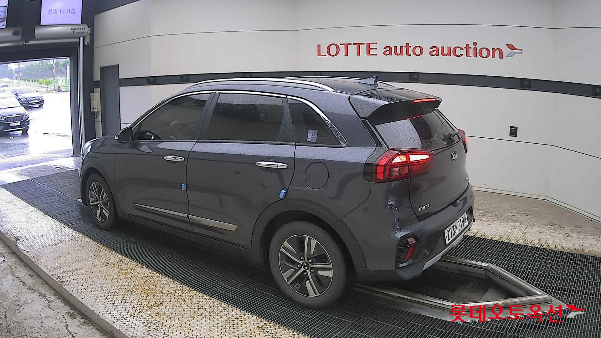 2021 - kia niro