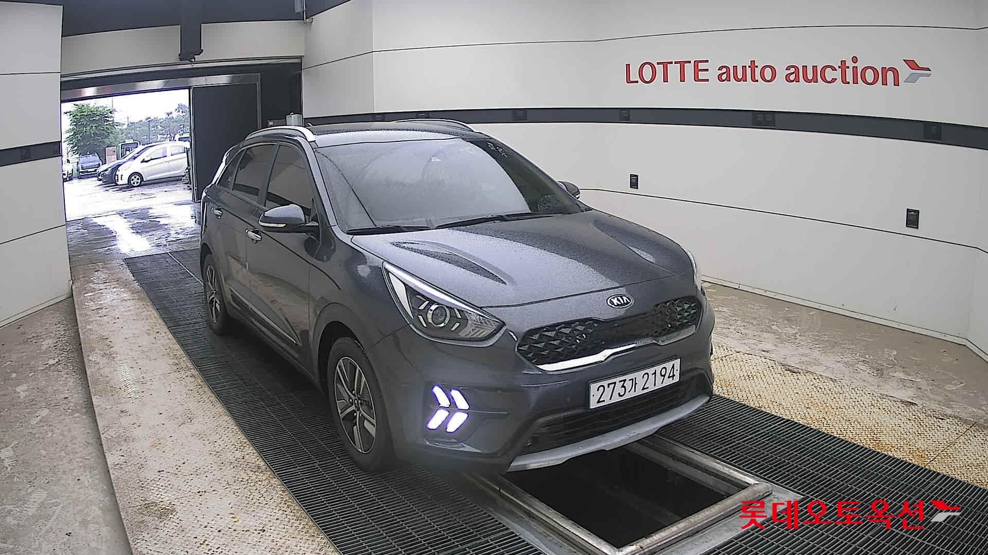 2021 - kia niro