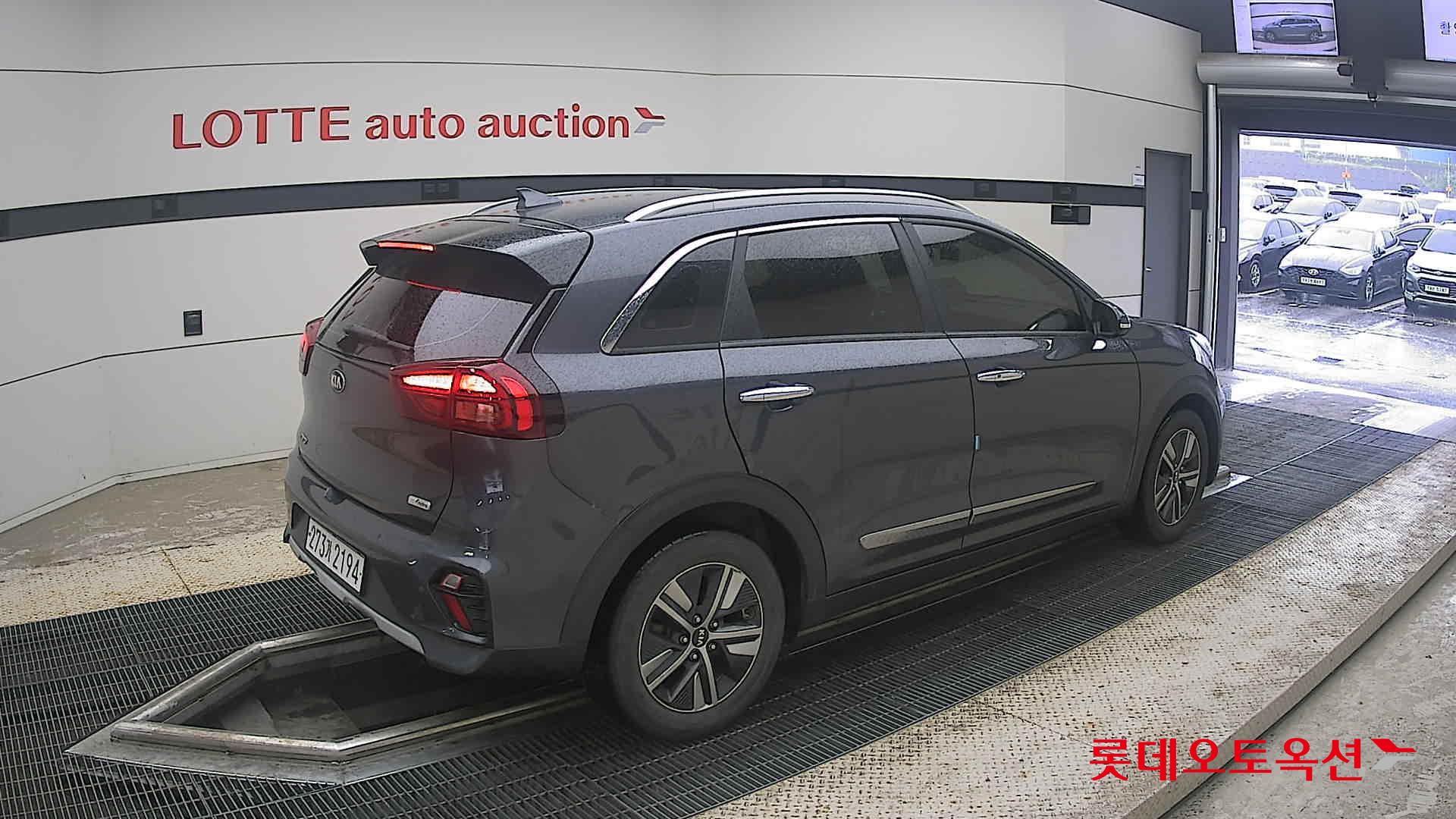 2021 - kia niro