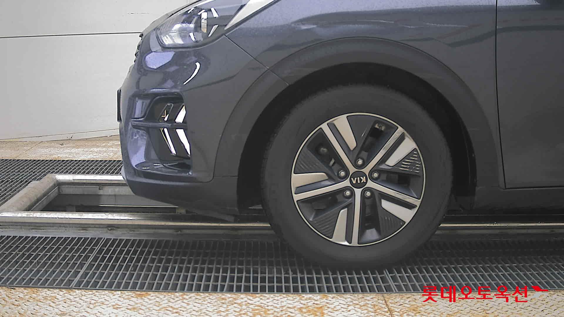2021 - kia niro