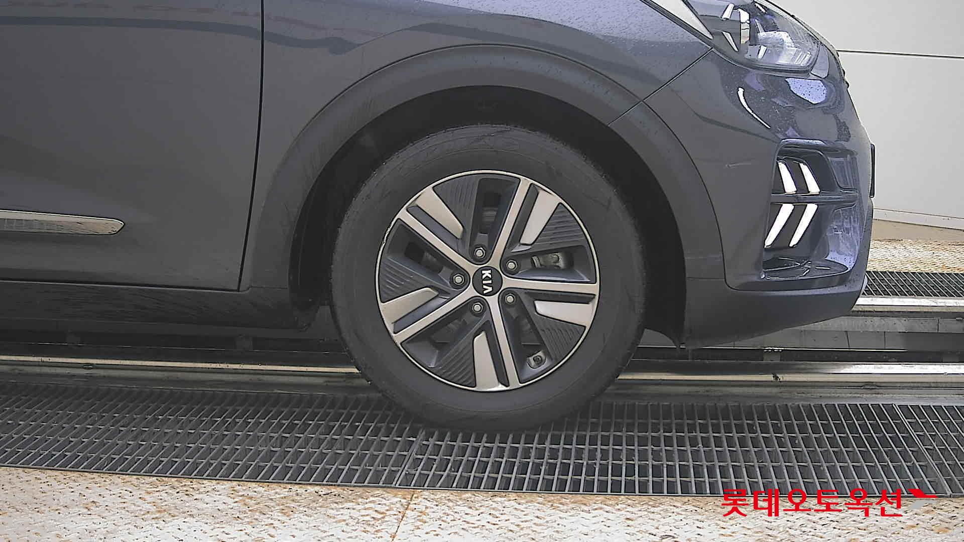2021 - kia niro