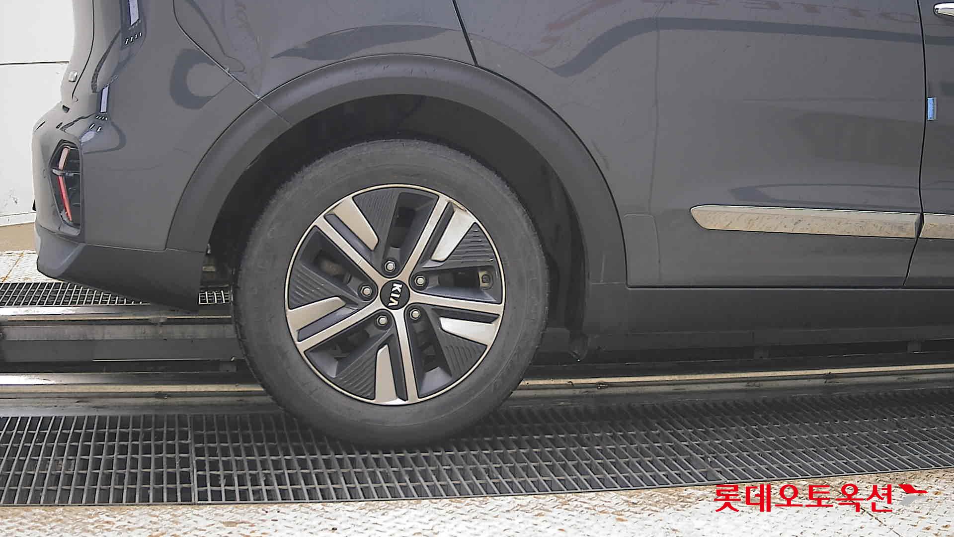 2021 - kia niro