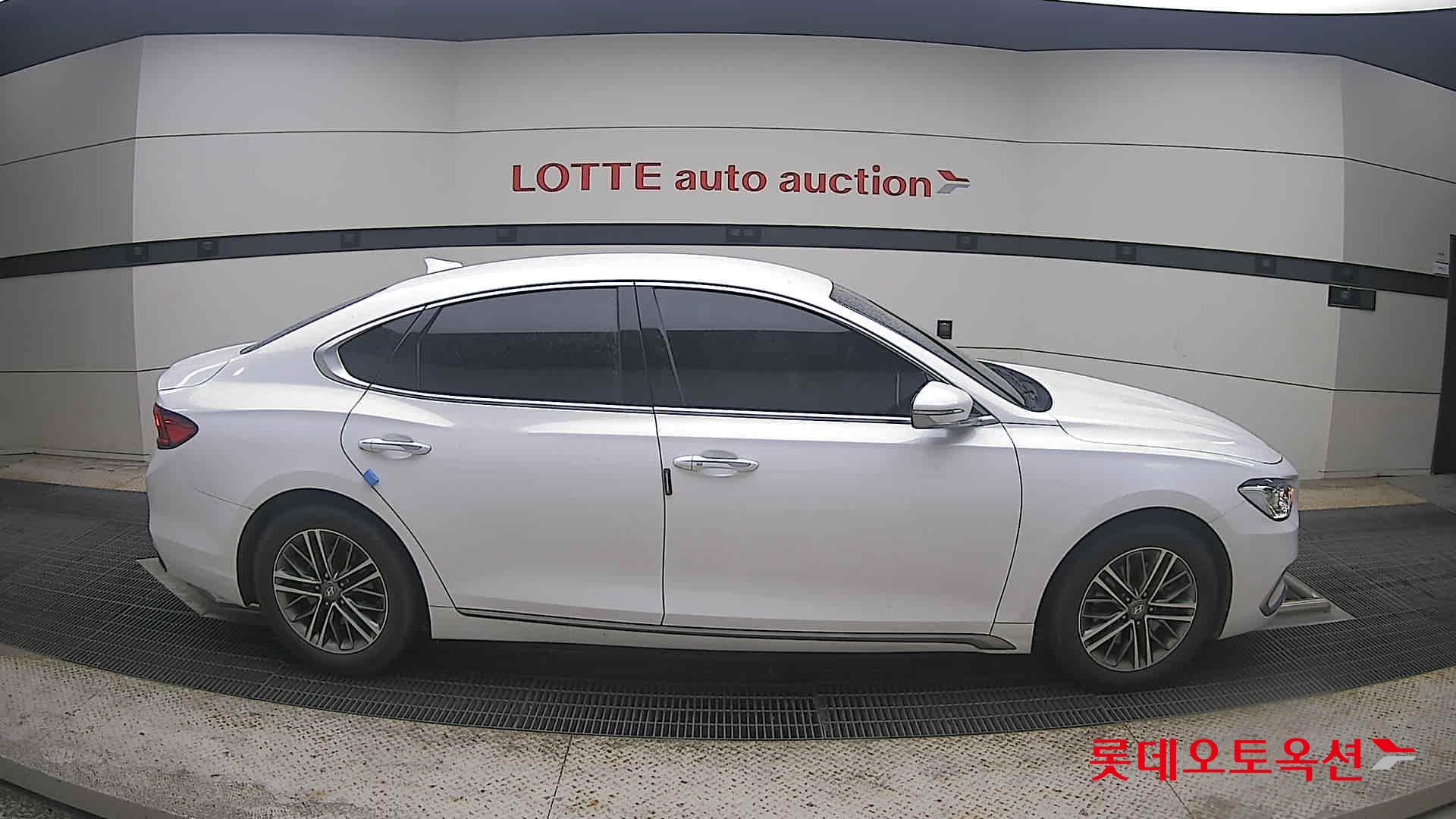 2019 - hyundai grandeur