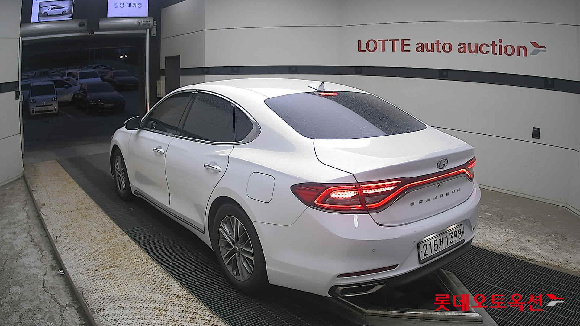 2019 - hyundai grandeur