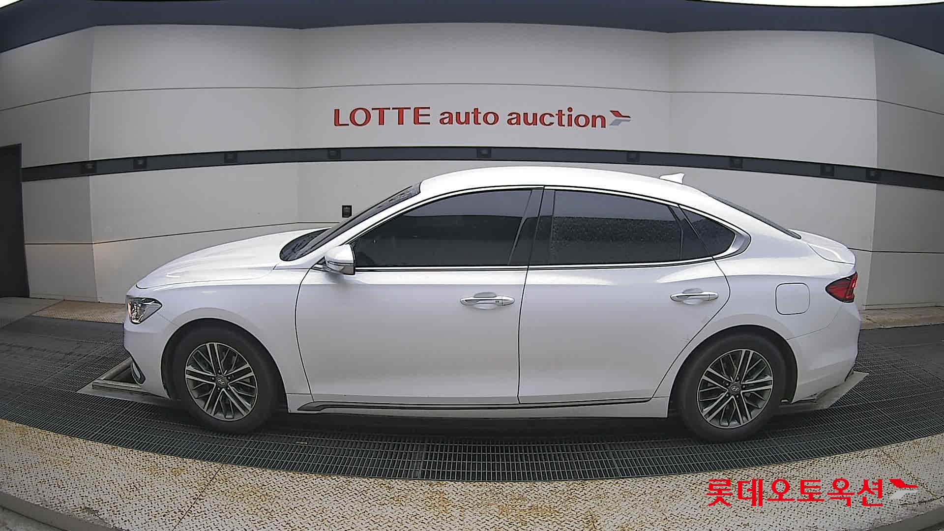 2019 - hyundai grandeur