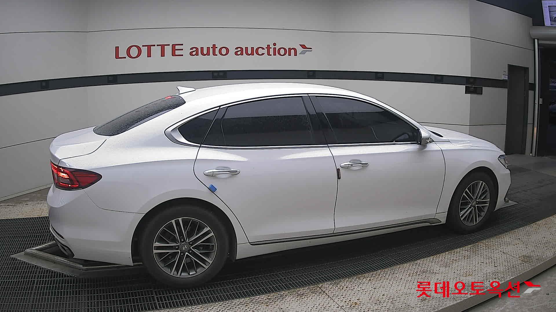 2019 - hyundai grandeur