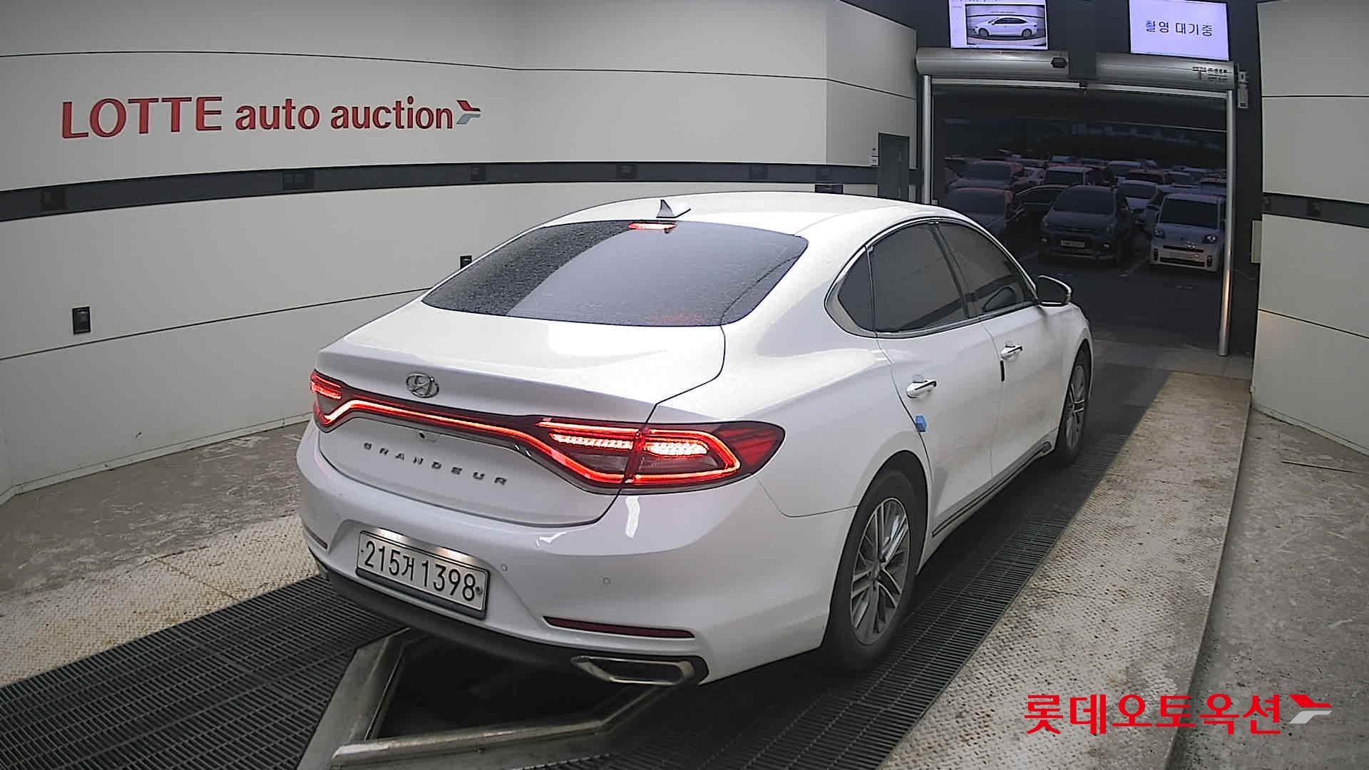 2019 - hyundai grandeur