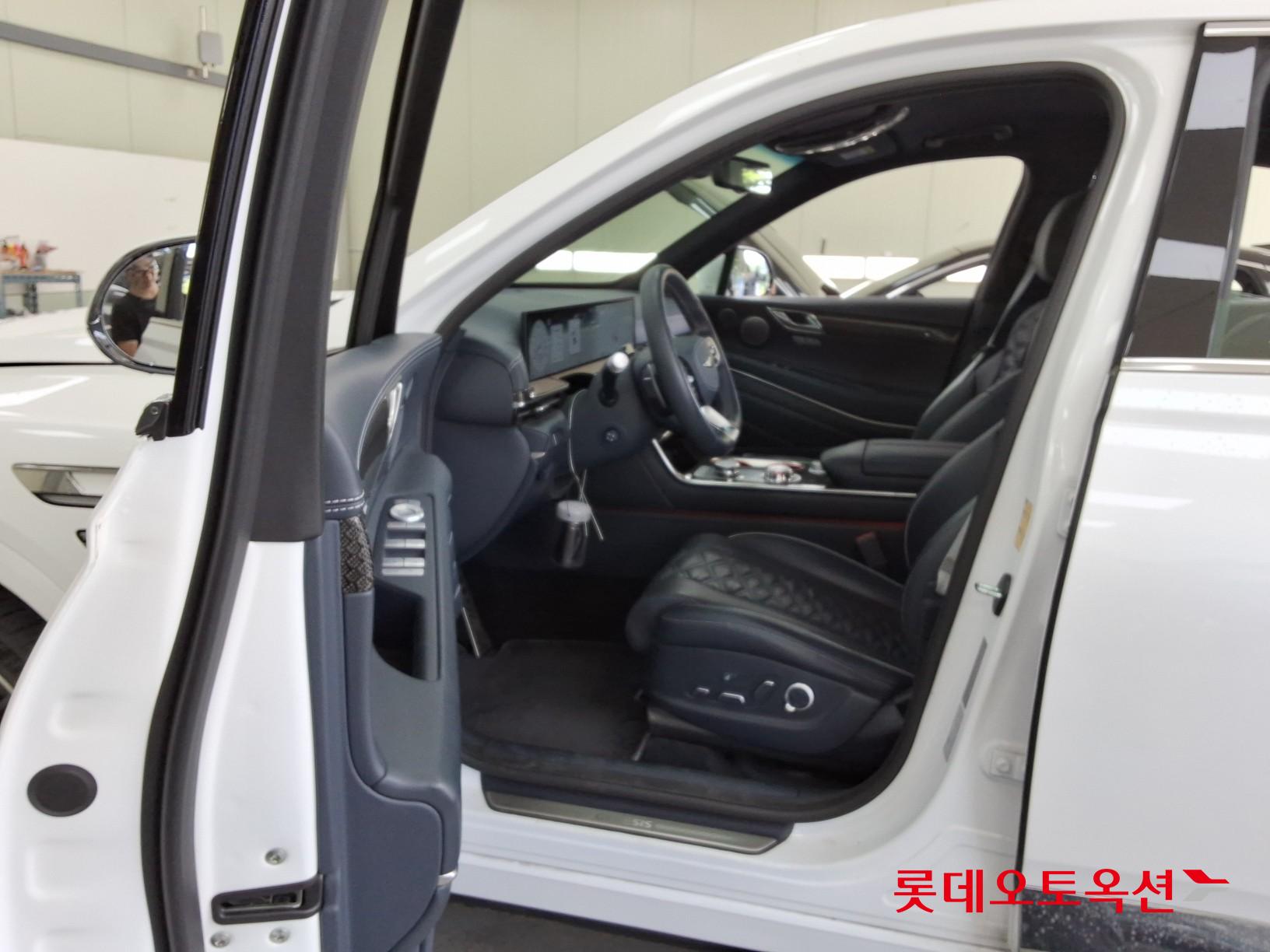 2024 - genesis gv80