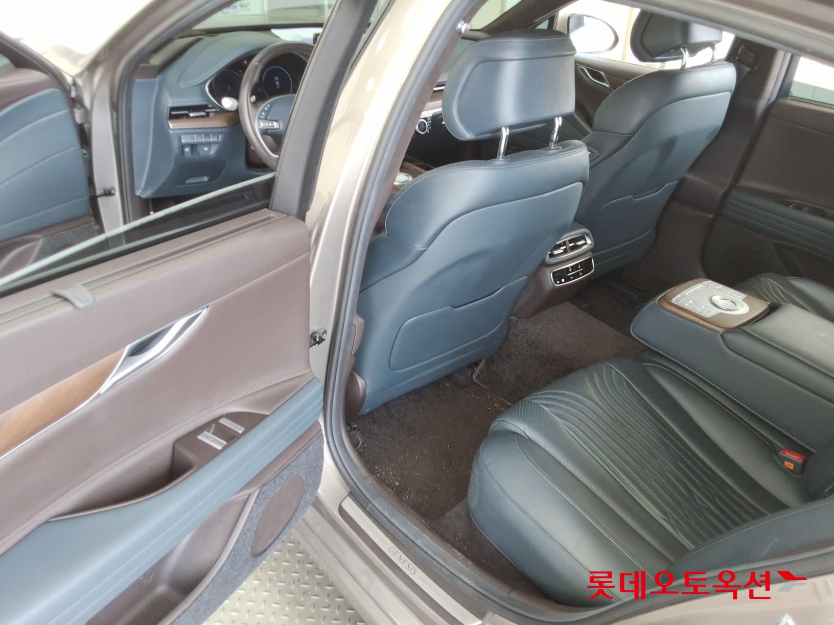 2021 - genesis g80