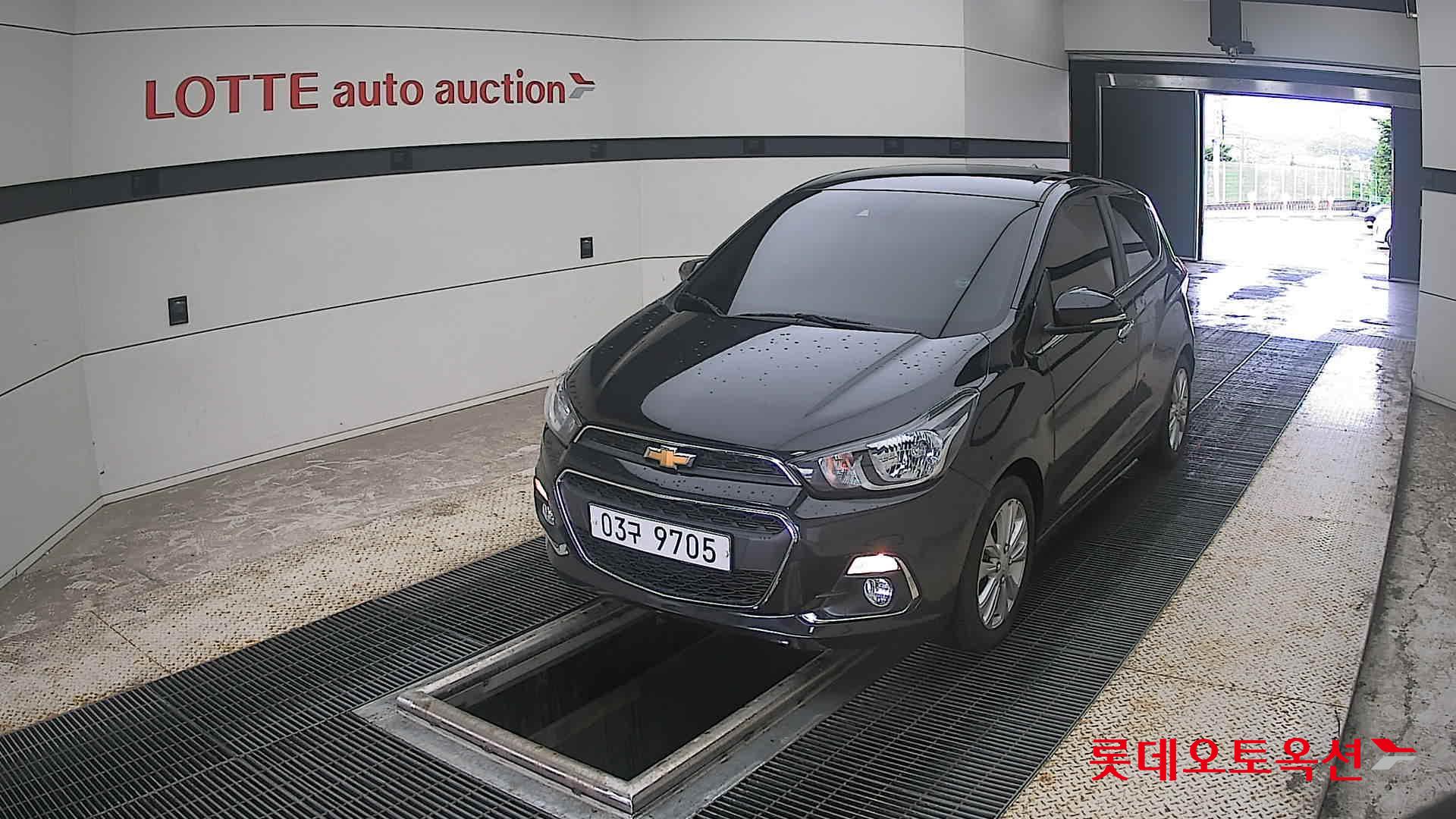 2016 - chevrolet spark