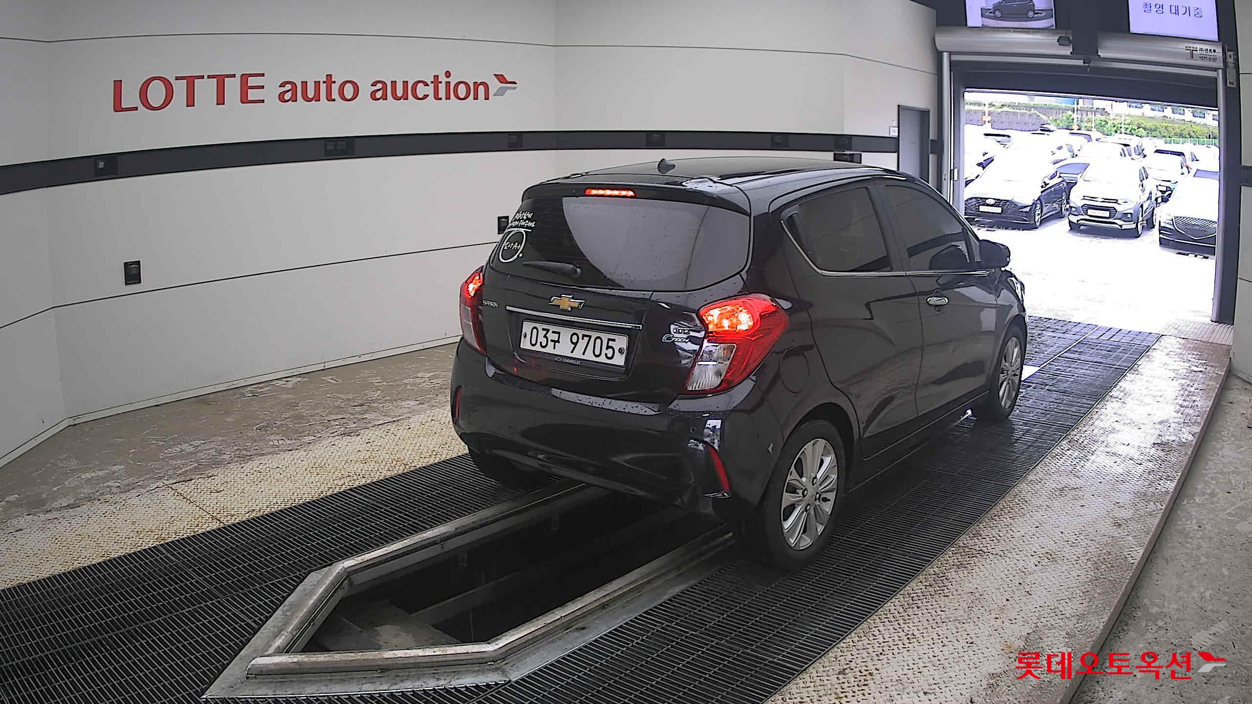 2016 - chevrolet spark