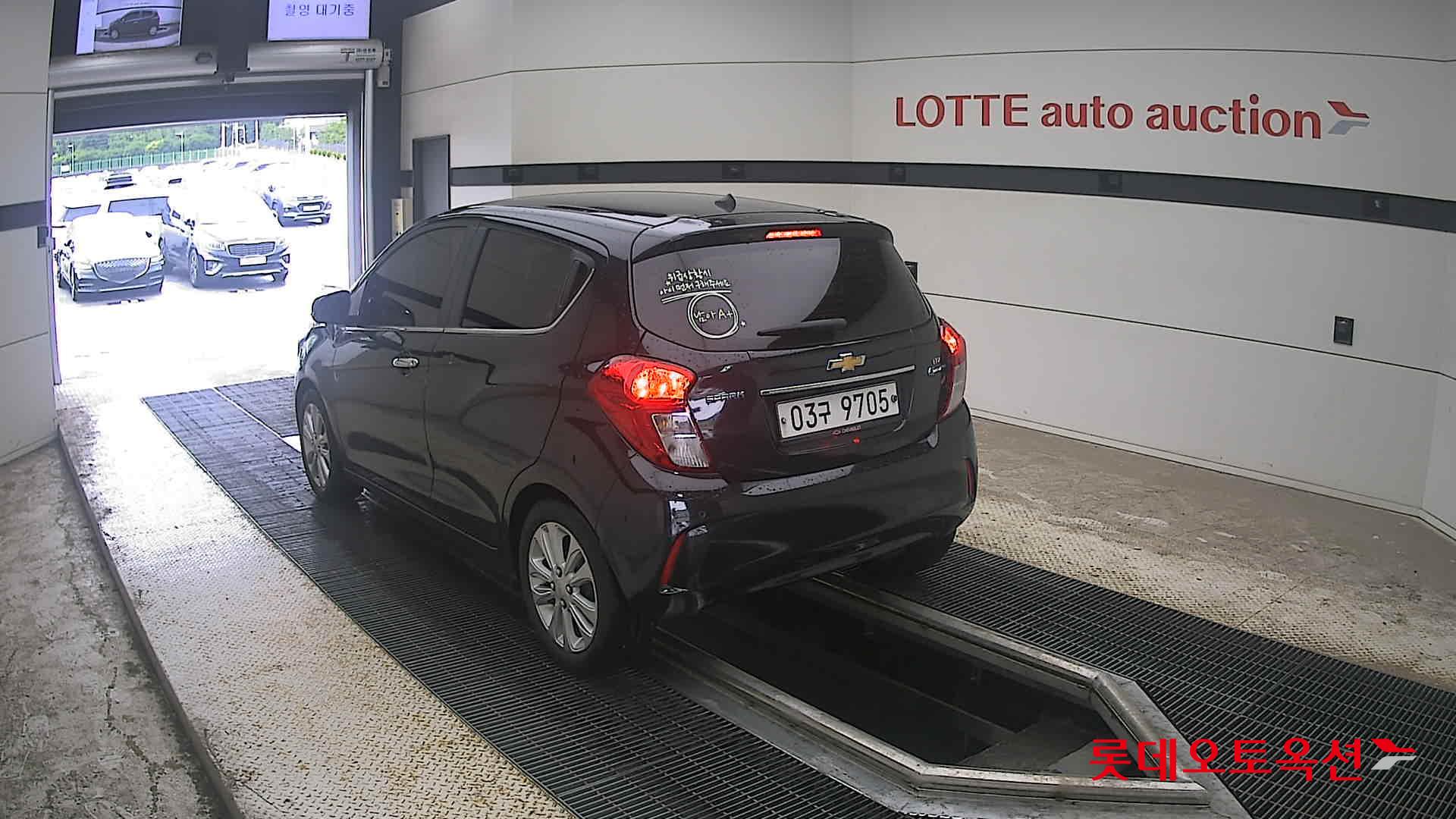 2016 - chevrolet spark