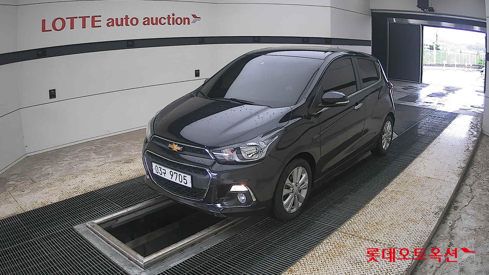 2016 - chevrolet spark