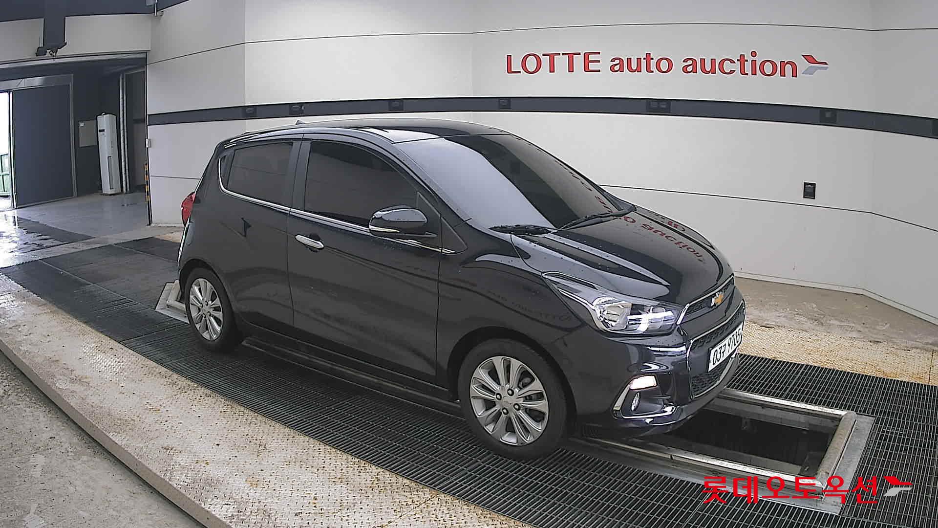 2016 - chevrolet spark