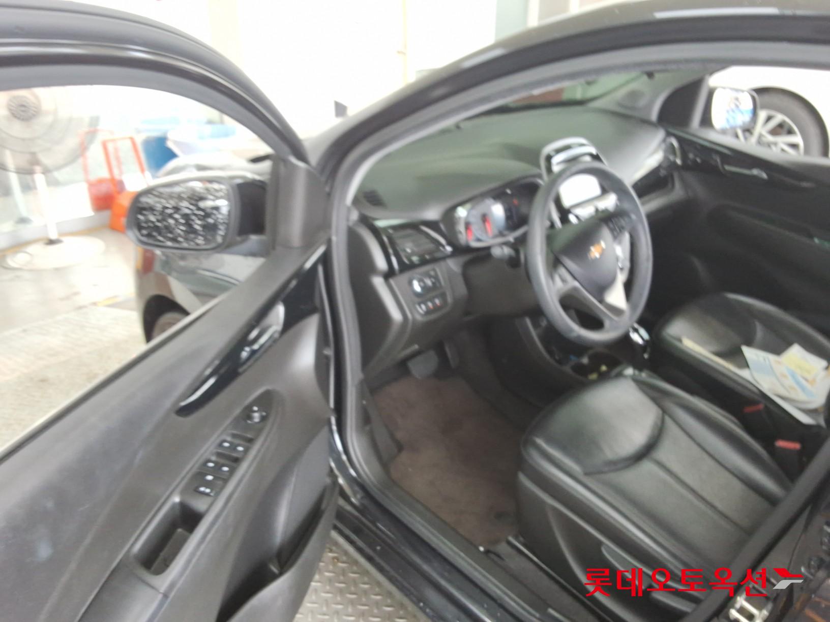 2016 - chevrolet spark