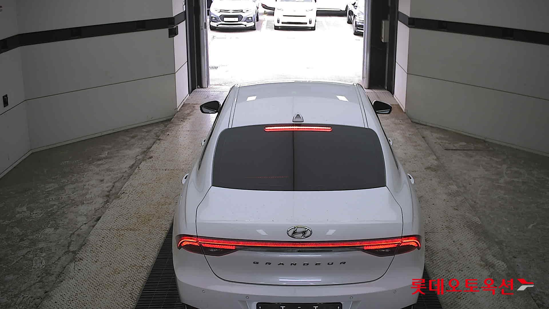 2020 - hyundai grandeur