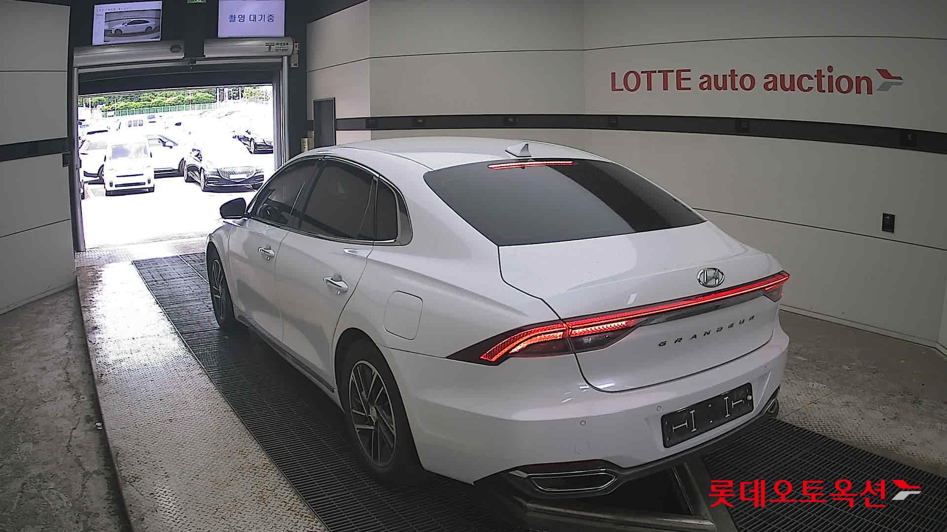 2020 - hyundai grandeur