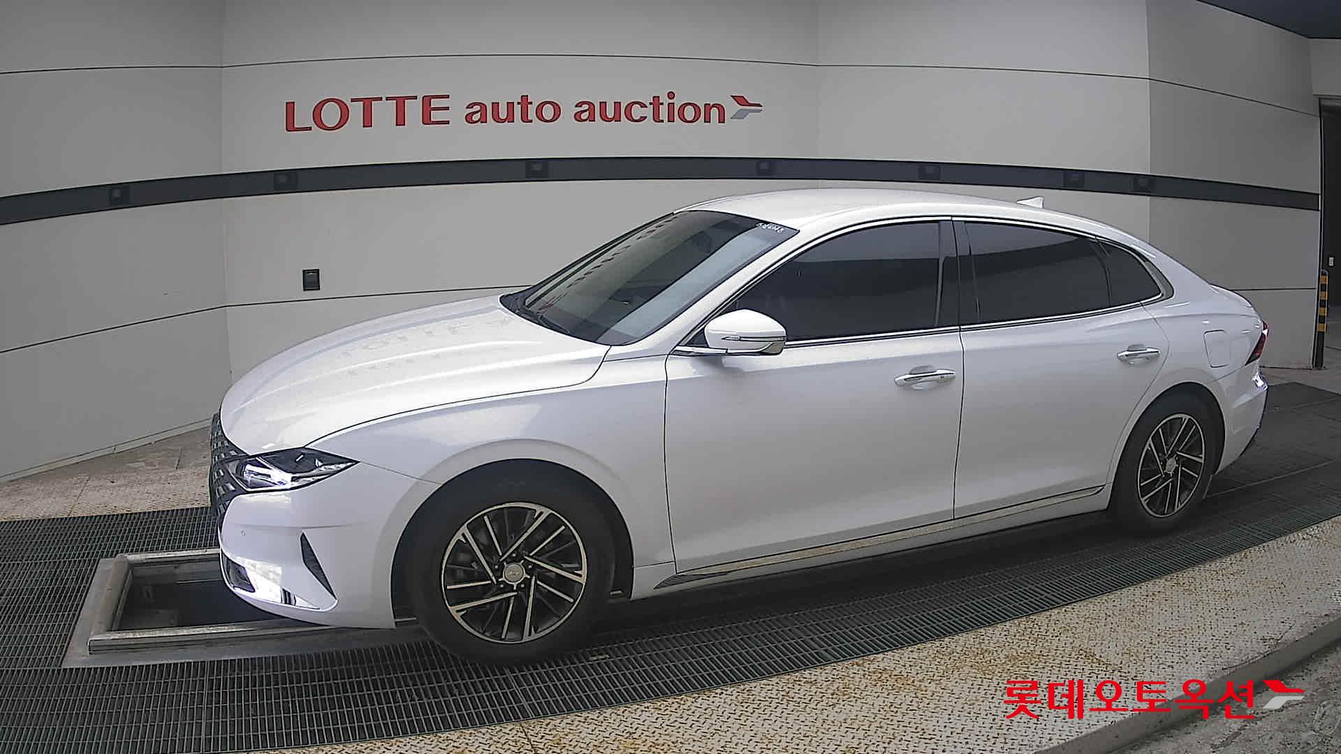 2020 - hyundai grandeur