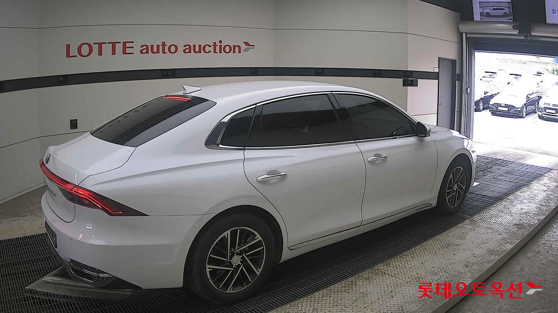 2020 - hyundai grandeur