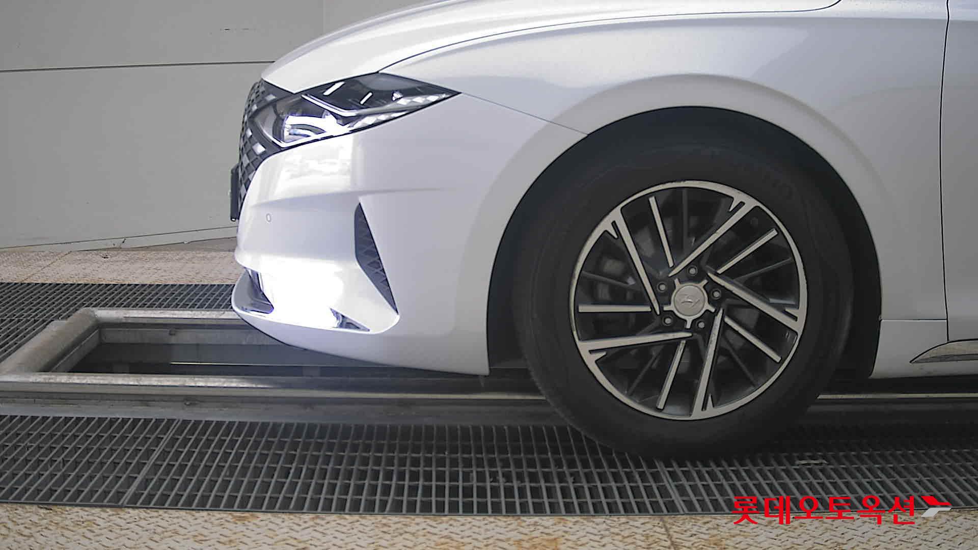 2020 - hyundai grandeur