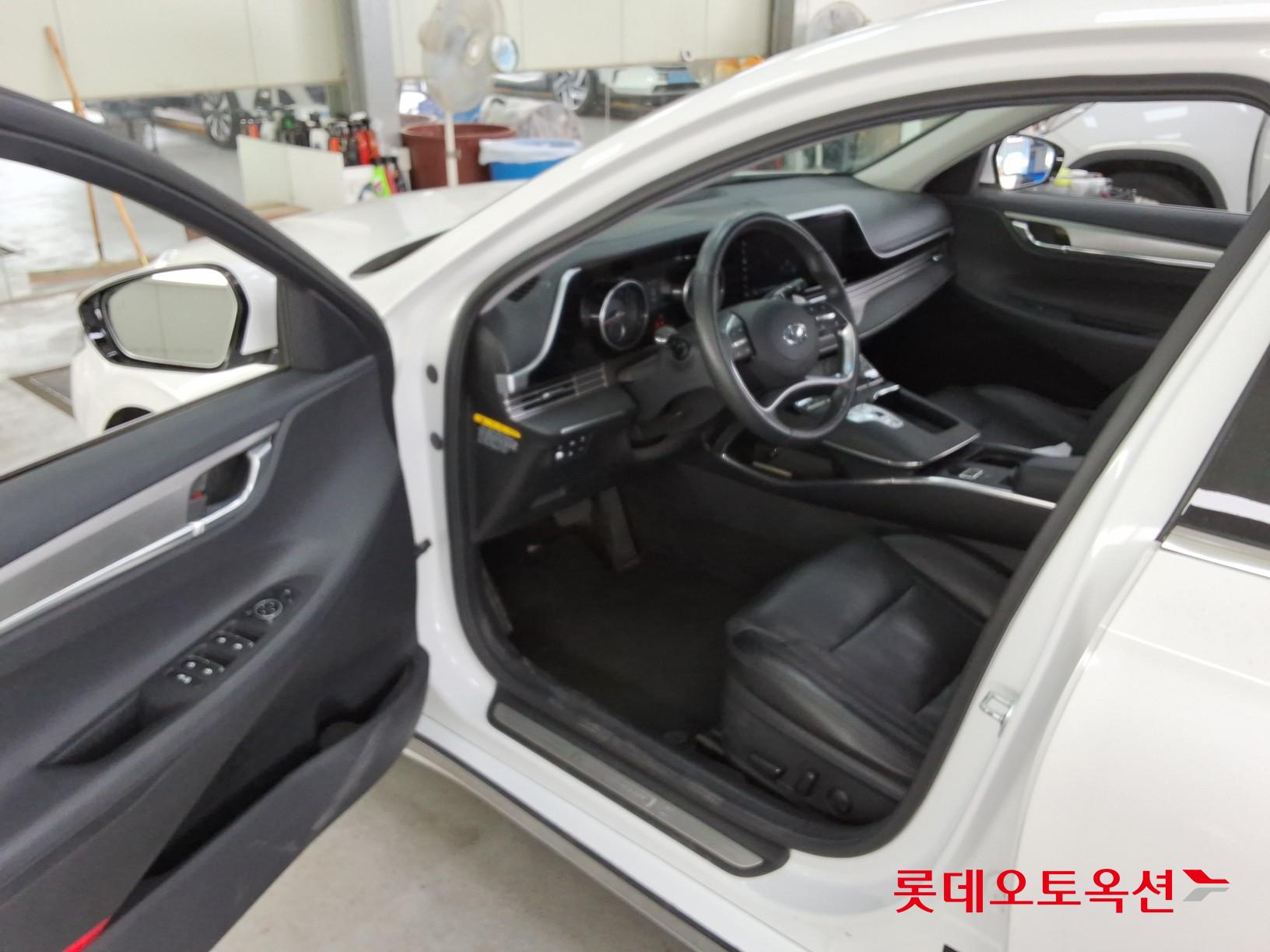 2020 - hyundai grandeur