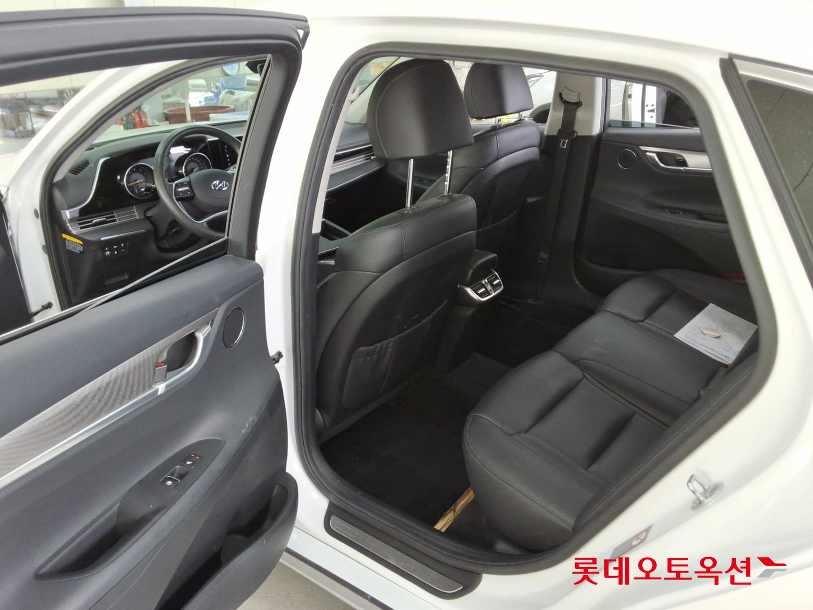 2020 - hyundai grandeur