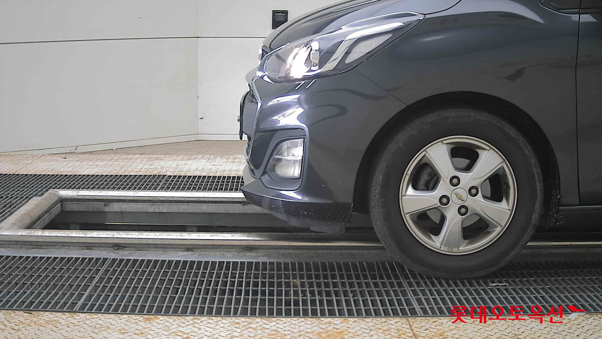 2019 - chevrolet spark