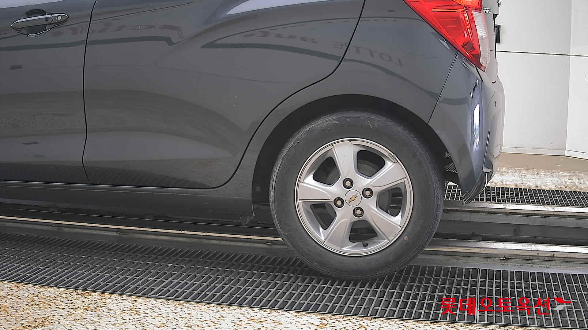 2019 - chevrolet spark