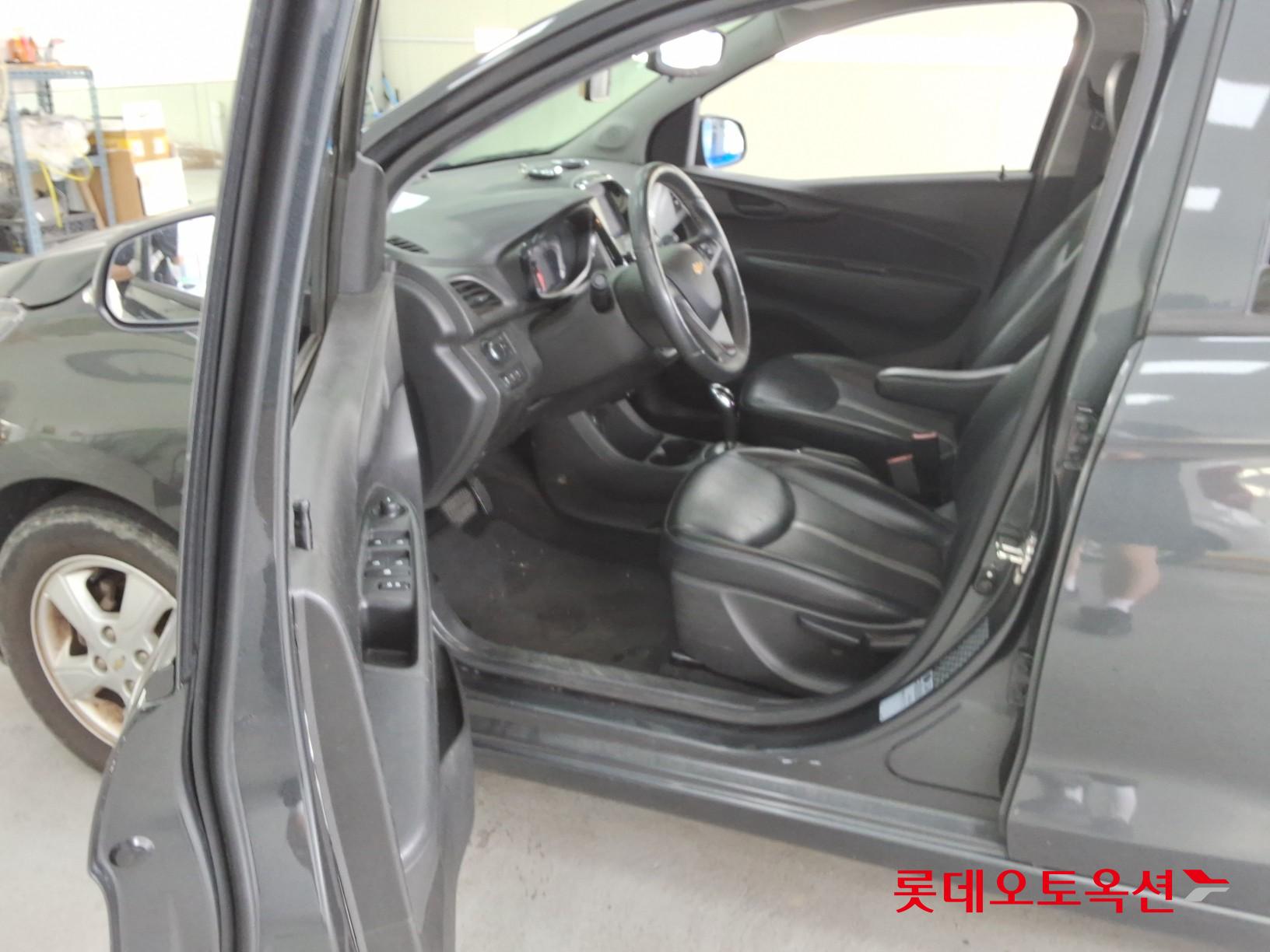 2019 - chevrolet spark