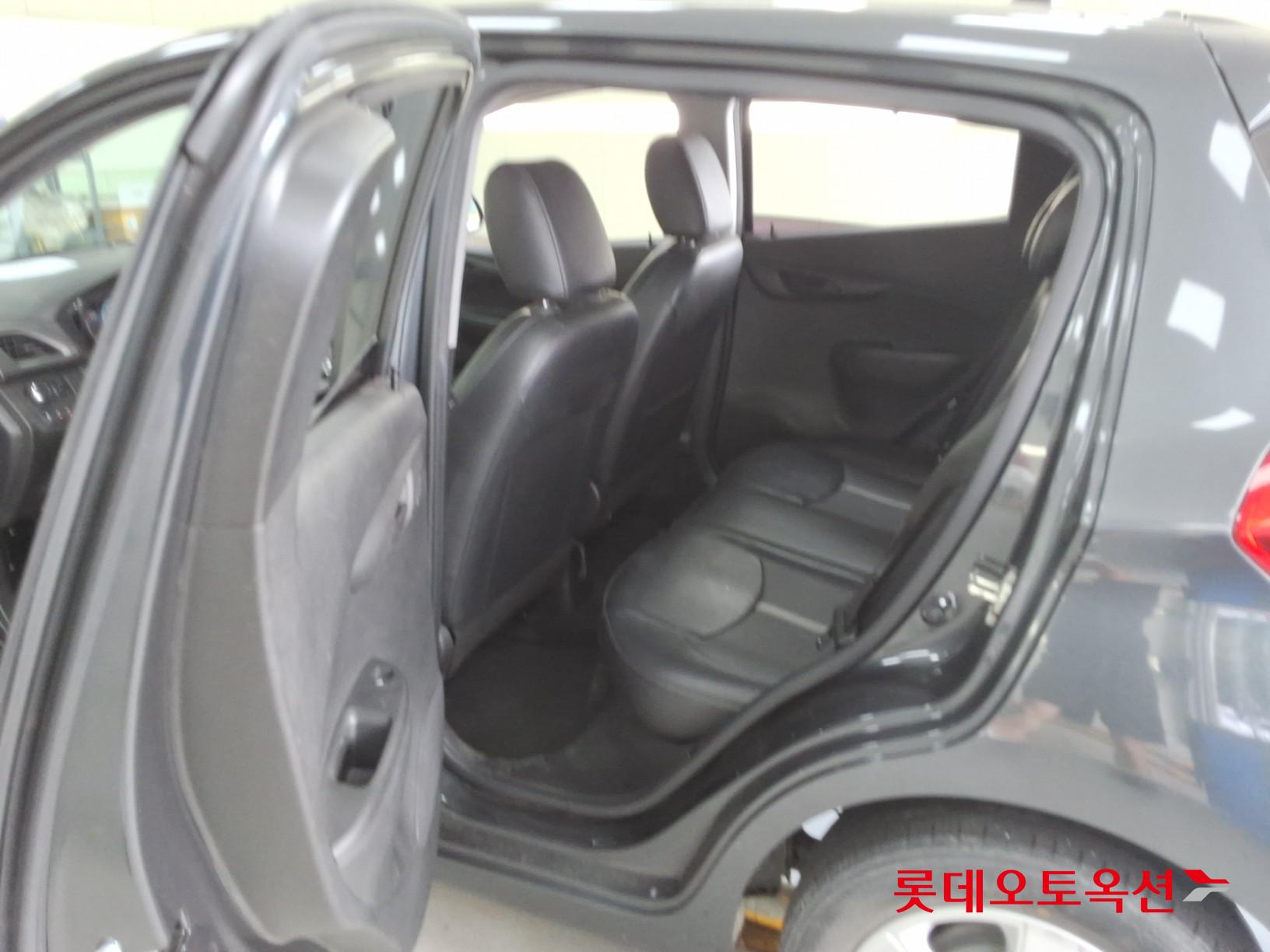 2019 - chevrolet spark