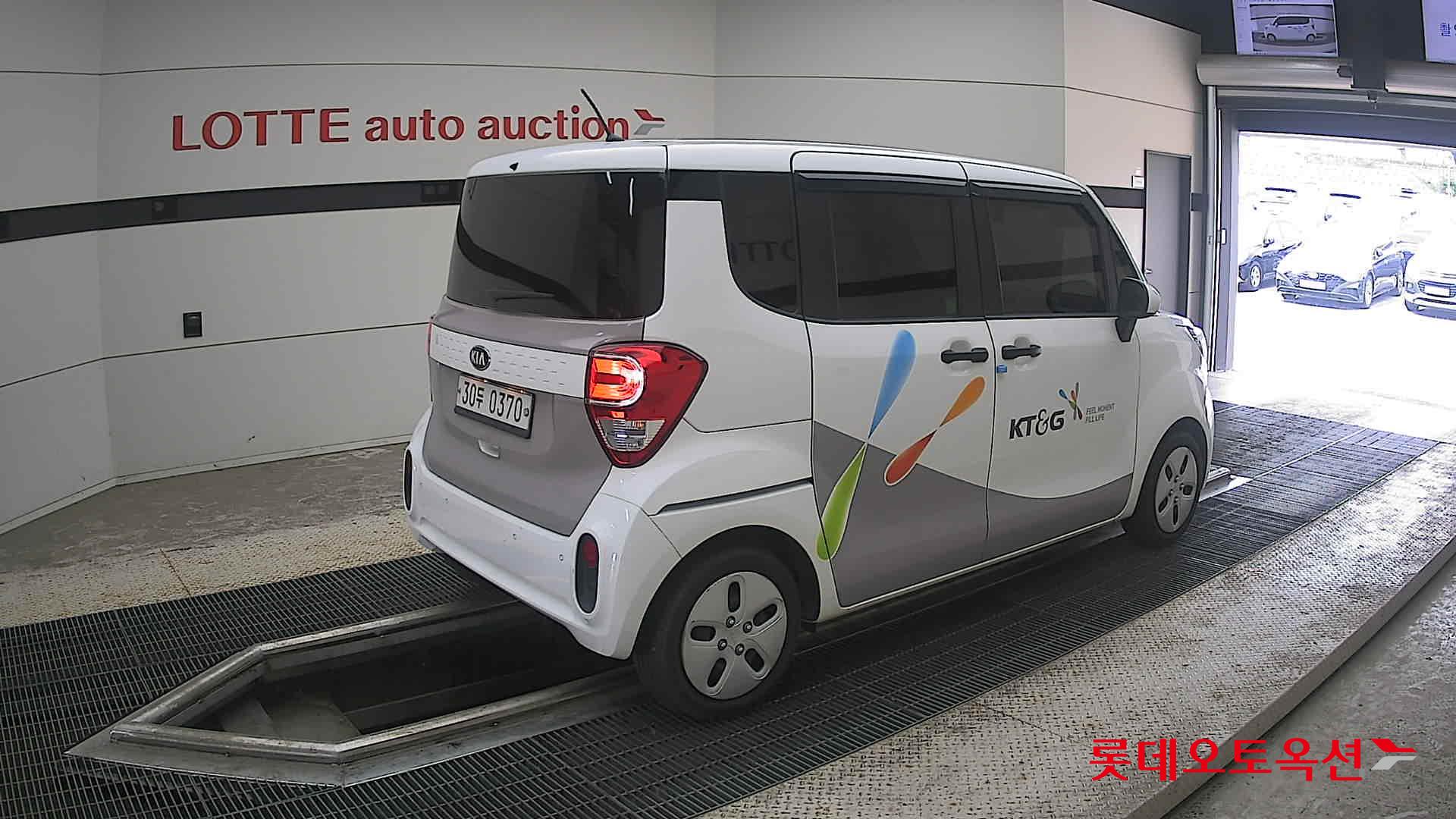 2019 - kia ray